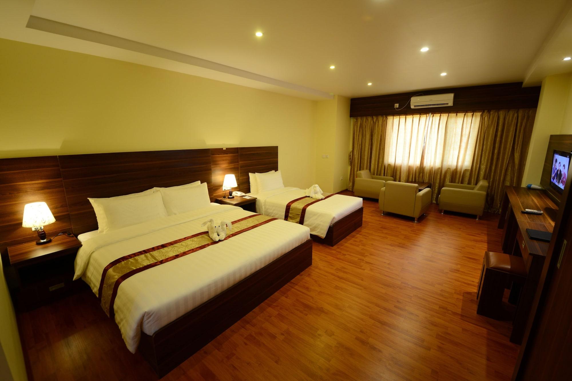 Silver Green Hotel Yangon Dış mekan fotoğraf