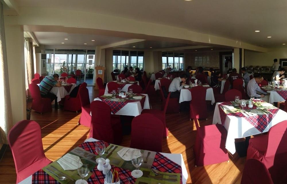 Silver Green Hotel Yangon Dış mekan fotoğraf