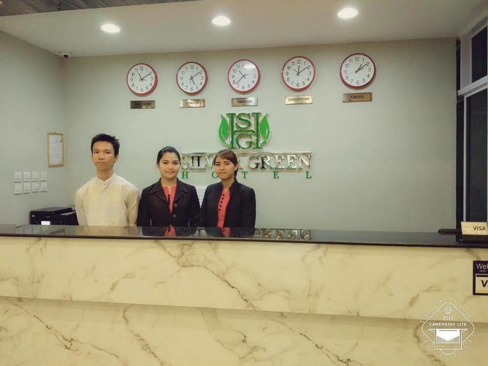Silver Green Hotel Yangon Dış mekan fotoğraf